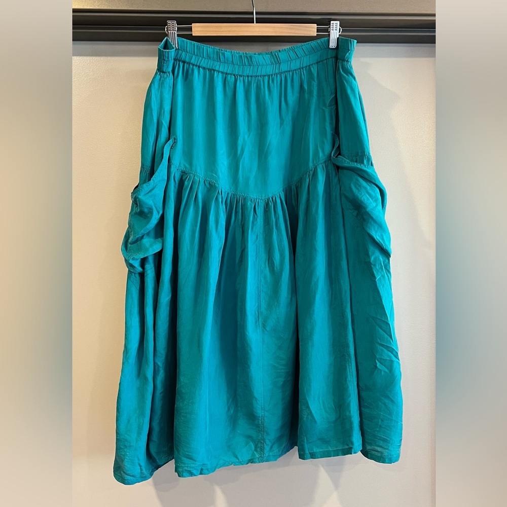 VTG silk XL skirt
